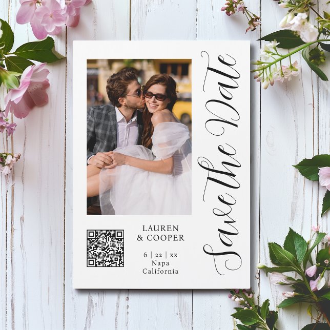 Schwarz-Weiß-Foto-Script-Save-the-Date-QR-Code Magnetkarte (Von Creator hochgeladen)