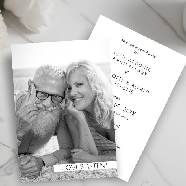 Schwarz-Weiß-Foto zum Hochzeitstag (Black & White Photo All Wedding Anniversary Announcement.)