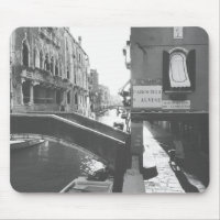 Schwarz-Weiß-Fotografie Venedig Italien Kanal