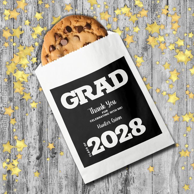 Schwarz-Weiß-Graduierungspartei Geschenktütchen (Black and White Graduation Party Treat Favor Bags)