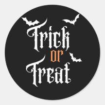 Schwarz-Weiß-Halloween-Trick oder -Treatsticker