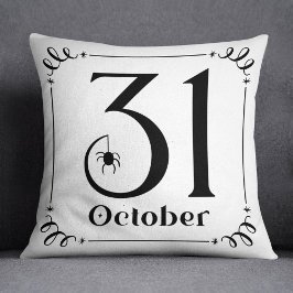 Schwarz-Weiß-Halloween-Typografie am 31. Oktober Kissen