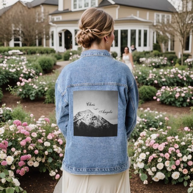Schwarz-Weiß-Hochzeit unter den Bergen Jeansjacke (Hochzeit Rückseite)