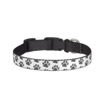 Schwarz-Weiß-Hund-Paw-Druck