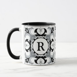 Schwarz-weiß im spanischen Stil mit Initialen Tasse