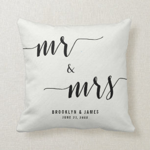 Schwarz-Weiß-Kalligrafie-Hochzeitpilze Kissen