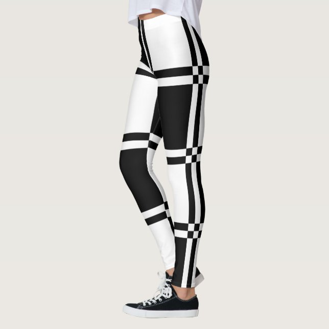 Schwarz-Weiß-Karton Leggings (Links)