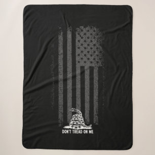 Schwarz & Weiß: Keine amerikanische Flagge Sherpadecke