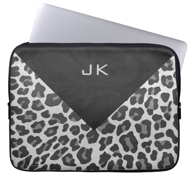 Schwarz-Weiß-Leopard-Printwerbung für Monogramm Laptopschutzhülle (Vorderseite)