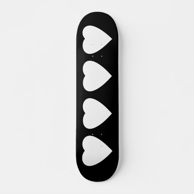 Schwarz-Weiß-Liebe Herzdesign. Skateboard (Vorne)