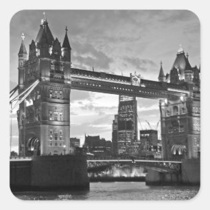 Schwarz-weiß London Tower Bridge UK Travel Quadratischer Aufkleber
