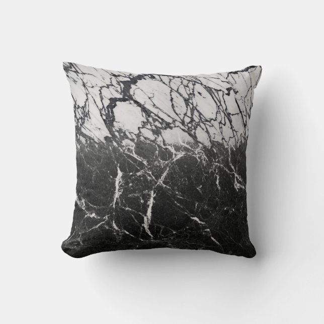 Schwarz-Weiß-Marmor Modernes Glam Trendy Kissen (Vorderseite)