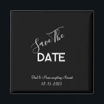 Schwarz-Weiß-Minimalistische Hochzeit speichern Si Magnet<br><div class="desc">.: Minimalistische Hochzeit rett-the=date mit schönem schwarzem Hintergrund und kontrastierendem weißem Schriftart .: Vollständig anpassbar - ändern Sie den Text,  den Schriftart,  den Schriftart und die Farbe des Schriftartes. .: Coordinating Items verfügbar .: Design auch in anderen Farben verfügbar.</div>