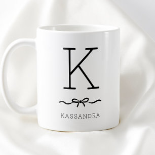 Schwarz-weiß-minimalistische Typografie-Bogen-Mono Kaffeetasse