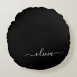 Schwarz-weiß Modernes Minimalistisches Monogramm Rundes Kissen<br><div class="desc">Die Minimalistische Monogram Kollektion Schwarz/Weiß: Einfache Einfachheit und Eleganz in unseren minimalistischen Designs, die so gestaltet sind, dass sie Ihren Stil mühelos erweitern. Diese Kollektion wurde mit einem scharfen Blick für moderne Ästhetik gestaltet und weist elegante Schwarz-Weiß-Designs auf, die durch personalisierte Monogramme noch verstärkt werden. Von der schicken Schreibwaren bis...</div>