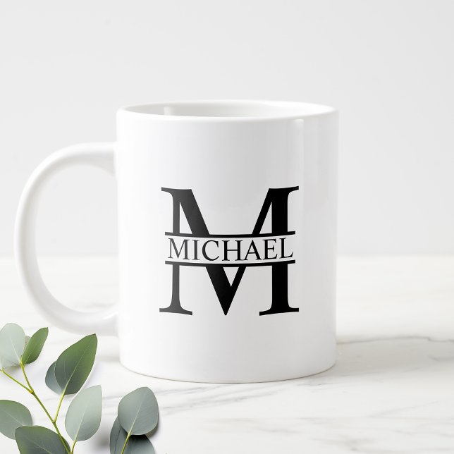 Schwarz-Weiß-Monogramm und Personalisierte Bezeich Jumbo-Tasse (Von Creator hochgeladen)