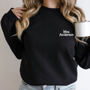Schwarz-weiß Mrs. Ever After Individuelle Aussage Besticktes Sweatshirt
