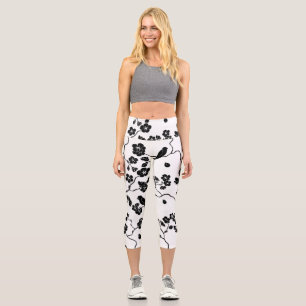 Schwarz-Weiß-Muster Vögel auf Kirschblüten Capri Leggings