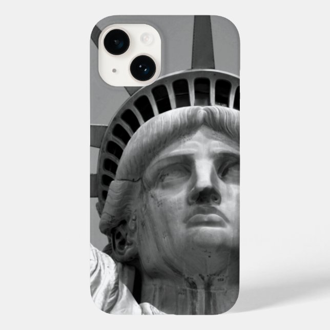Schwarz-Weiß-Nah-up-Freiheitsstatue Case-Mate iPhone 14 Hülle (Rückseite)