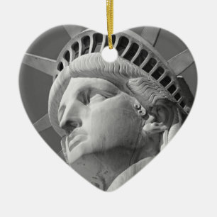 Schwarz-Weiß-Nah-up-Freiheitsstatue Keramik Ornament