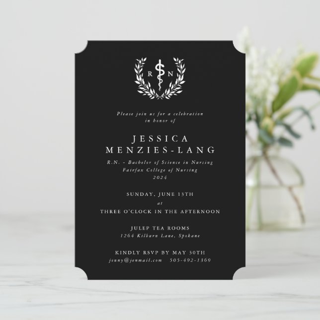 Schwarz/Weiß-Nurse-Asclepius-Abschluss Einladung (Stehend Vorderseite)