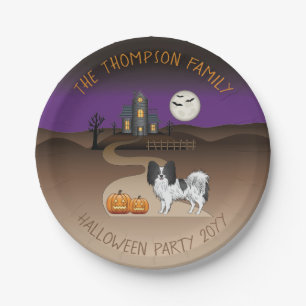 Schwarz-Weiß-Papillen und Halloween-Spuk Haus Pappteller