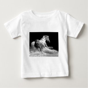 Schwarz-Weiß-Pferd in Aktion Baby T-shirt