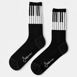 Schwarz-Weiß-Piano-Tastatur hinzufügen Socken