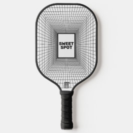Schwarz-Weiß-Pickleball-Paddel im Zielgitter Pickleball Schläger