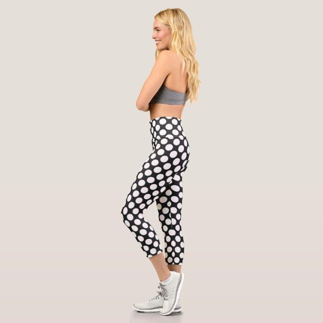 Schwarz-Weiß-Polka-Dots Retro Moderne Abstrakt Capri Leggings (Links)