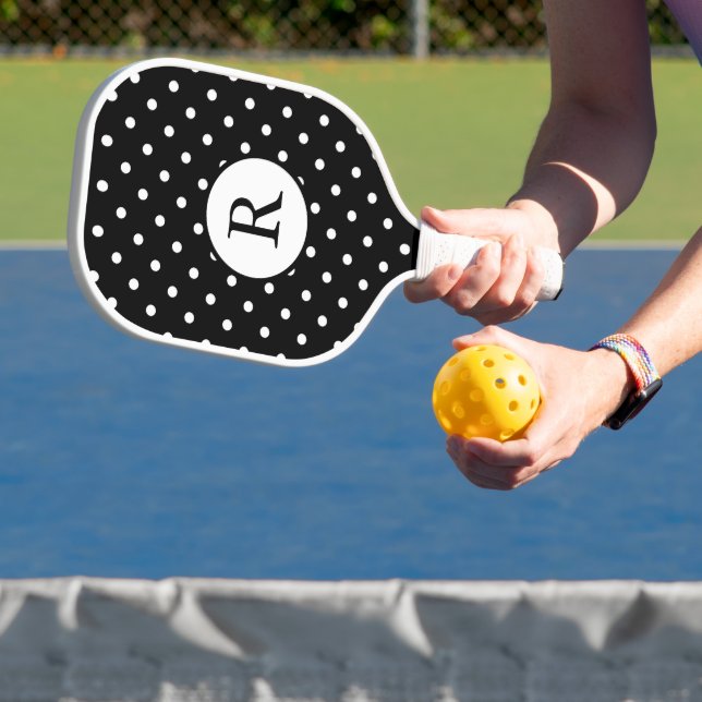 Schwarz-Weiß-Polka-Punkte Pickleball Schläger (InSitu)