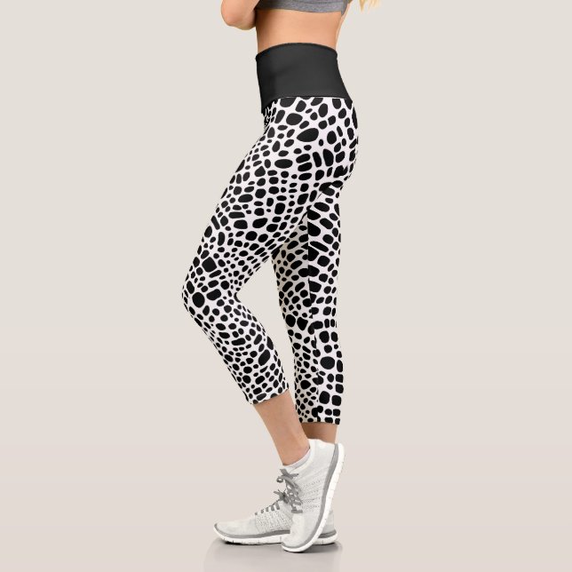Schwarz-Weiß-Psychedelic-Skin-Muster Capri Leggings (Links)