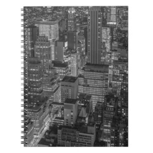 Schwarz-weiß Red New York City Skyline Notizblock