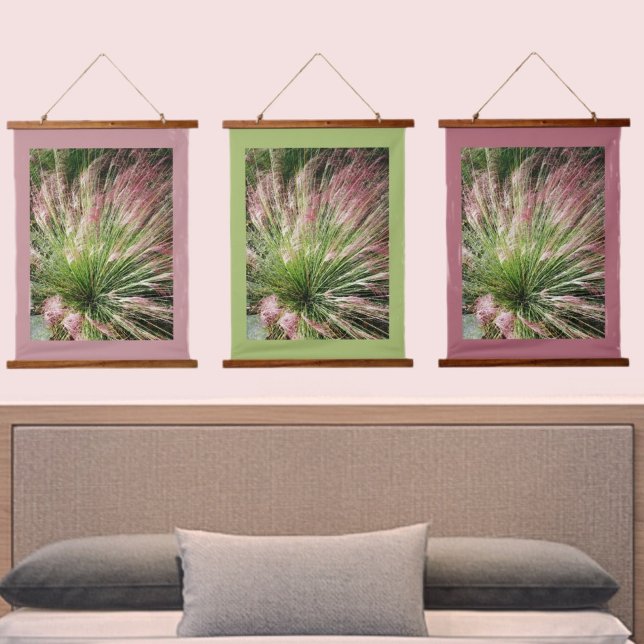Schwarz-Weiß-Rosa und grüne Fotografie Wandteppich Mit Holzrahmen (Von Creator hochgeladen)