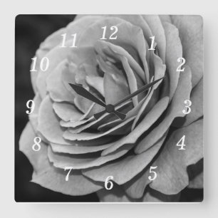 Schwarz-Weiß-Rose Quadratische Wanduhr