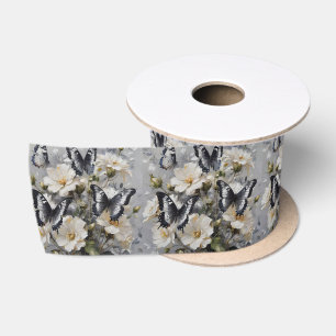 Schwarz-Weiß-Schmetterlinge auf weißen Blume, Satinband