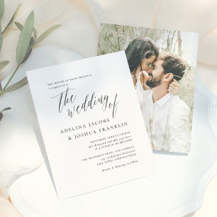 Schwarz-Weiß-Script-Budget-Hochzeitsengagement-Fot