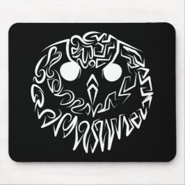 Schwarz-Weiß-Stammesauge Mousepad