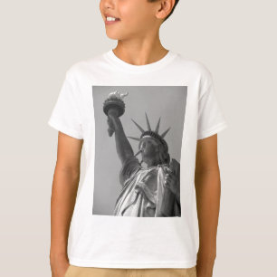 Schwarz-Weiß-Statue der Freiheit New York City T-Shirt