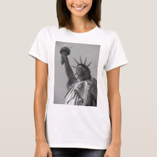 Schwarz-Weiß-Statue der Freiheit New York City T-Shirt