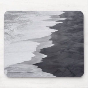 Schwarz-Weiß-Strand landschaftlich Mousepad