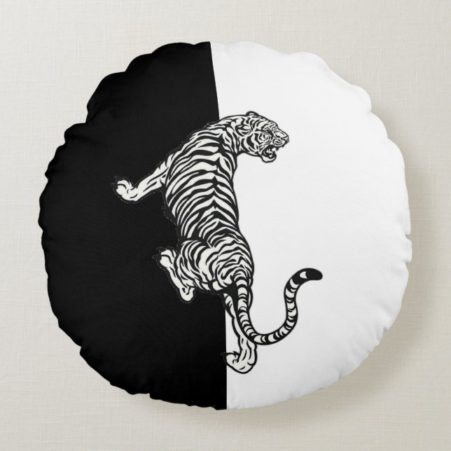 Schwarz-weiß Tiger Rundes Kissen (Vorderseite)