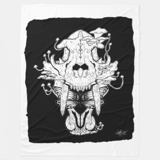 Schwarz-Weiß-Tiger-Schädel und Motte Fleece Blanke