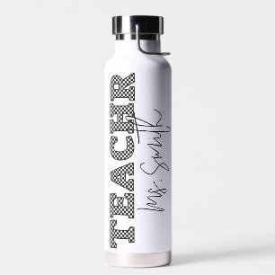 Schwarz-weiß-Typografie-Lehrername Trinkflasche