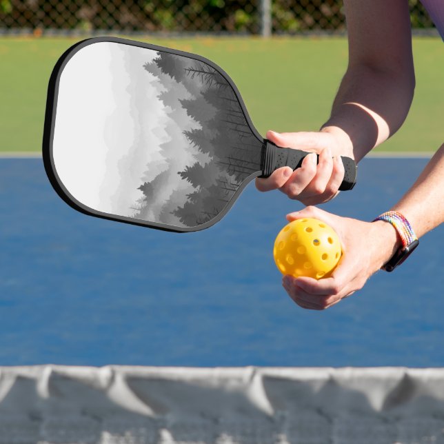 Schwarz-Weiß-Wald Landschaft Minimalistisch Pickleball Schläger (InSitu)