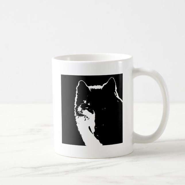 Schwarz-Weiß-Wolf Kaffeetasse (Rechts)