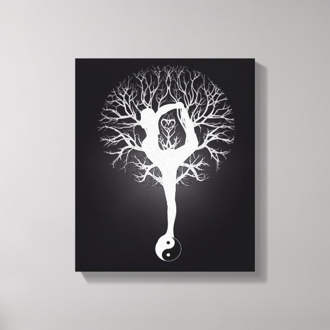 Schwarz-Weiß-Yoga-Baum mit Frau und Yin Yang. Leinwanddruck (Vorderseite)