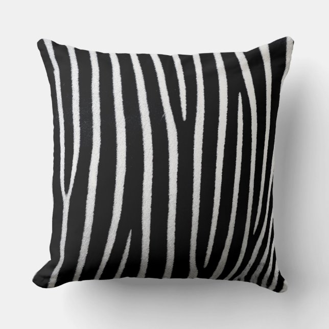 Schwarz-Weiß-Zebrastreifen Kissen (Vorderseite)