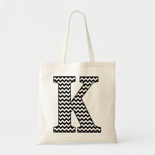 Schwarz-Weiß Zickzack "K" Monogramm Tote Tasche. Tragetasche (Vorne)
