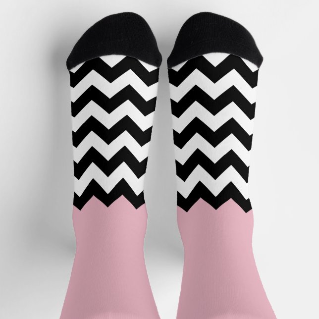 Schwarz-Weiß-Zigzag-Muster, Zickzack, rosa Socken (Oben)